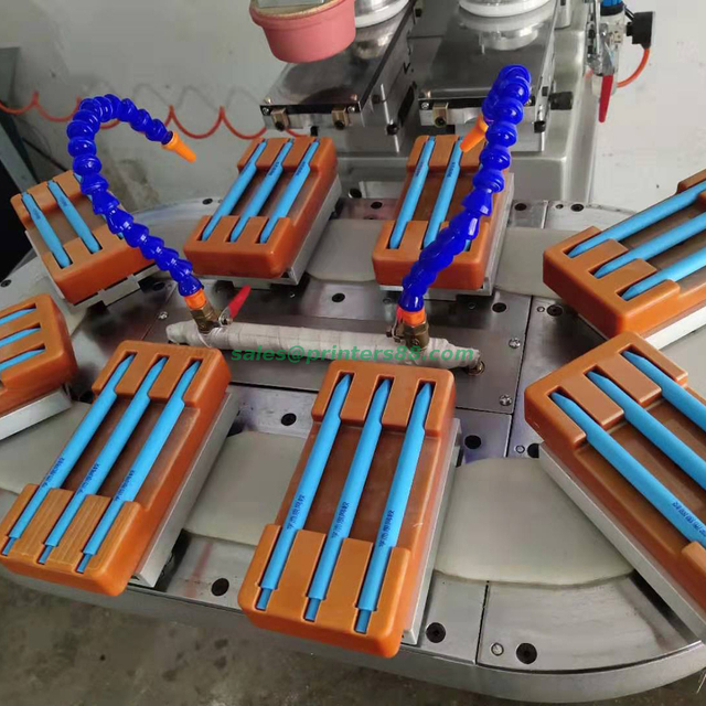 Tampografía de dos colores con cinta transportadora (M2/C)