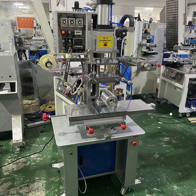 Máquina de estampado en caliente plana (HX-195F)