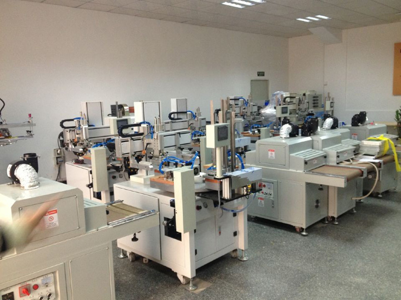 Cooperó con Hindustan Pencils Pvt.Ltd, la empresa de papelería más grande de la India.