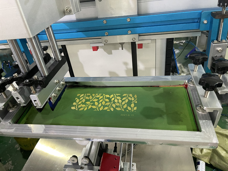 Cómo imprimir vasos de papel desechables