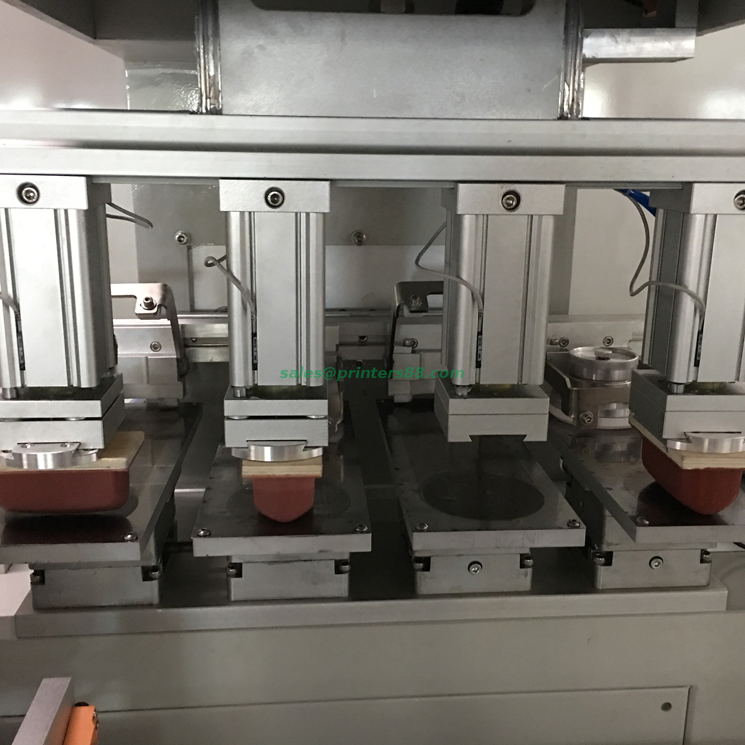 Máquina de tampografía CNC de cuatro colores (HX-M4/S-T1)